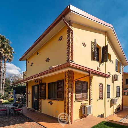 Villa Monica - Suites Іглесіас Екстер'єр фото