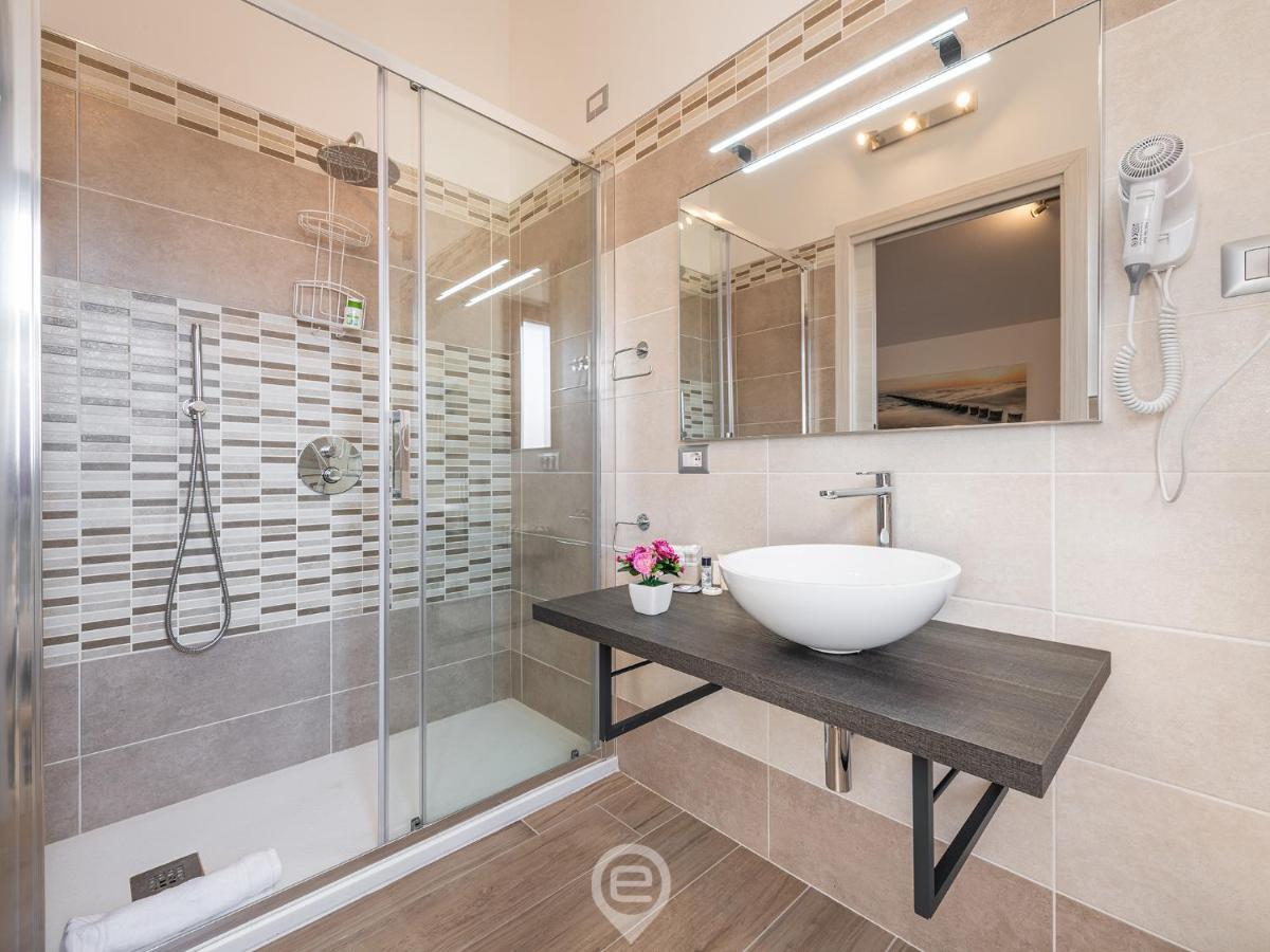 Villa Monica - Suites Іглесіас Екстер'єр фото