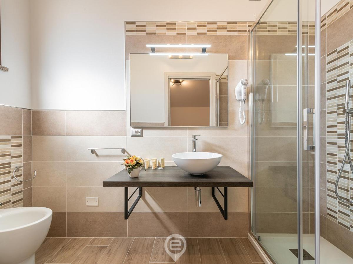 Villa Monica - Suites Іглесіас Екстер'єр фото